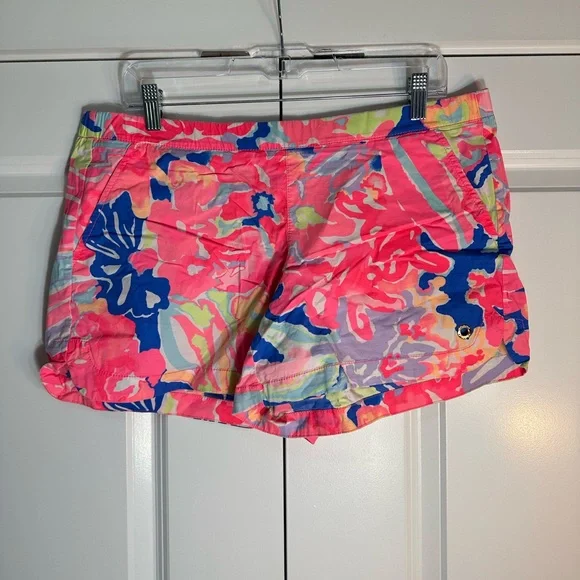 Lilly Pulitzer Vibrant Pink and Blue Women's Shorts Size Large - Picture 1 of 3